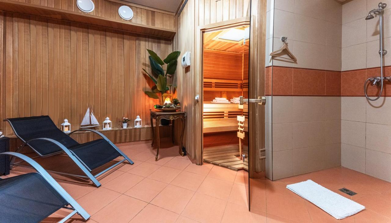 Hotel General Old Town Прага Екстер'єр фото